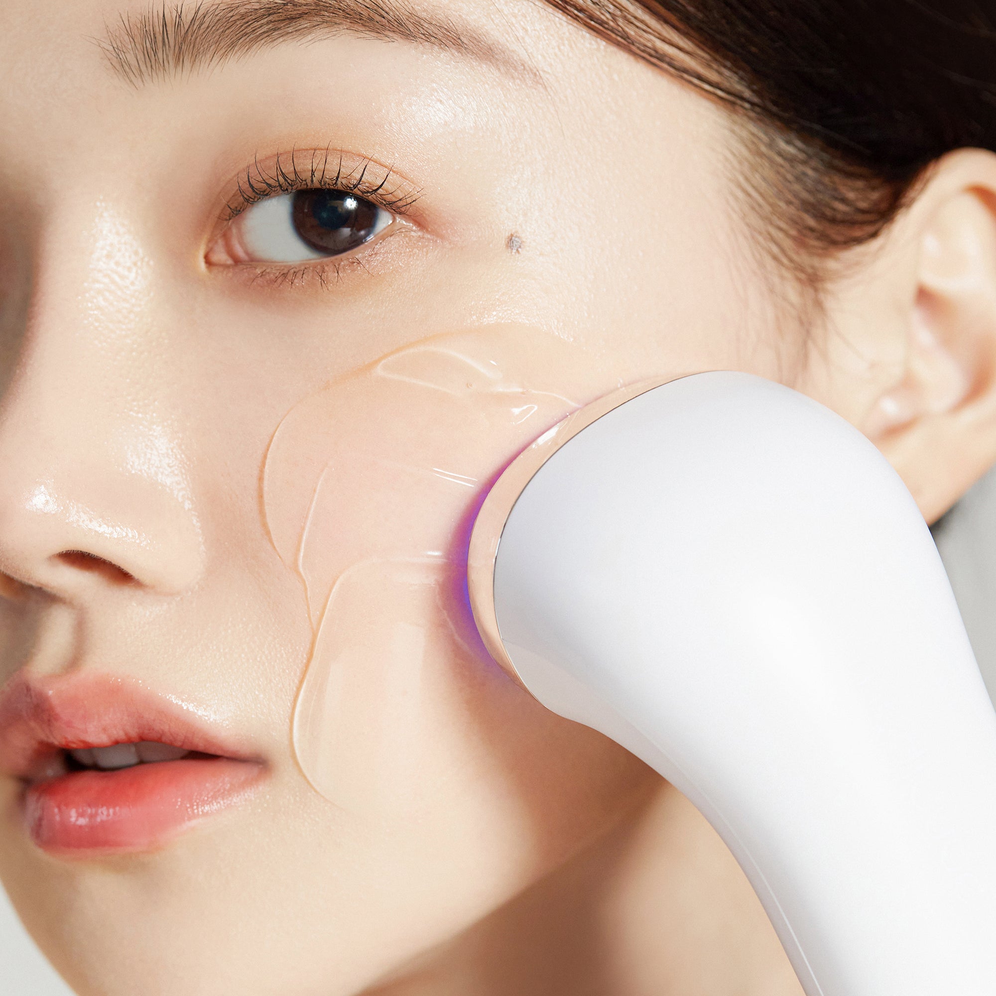 [Subscr.] AGE-R Booster Gel Serum - medicube.us