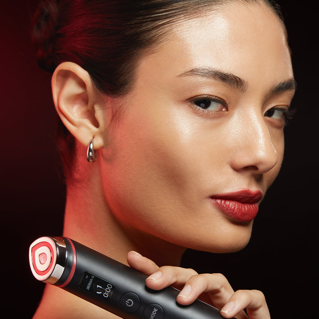 [GIFT] Booster Pro Black - medicube.us